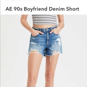 American Eagle 90s Boyfriend shorts